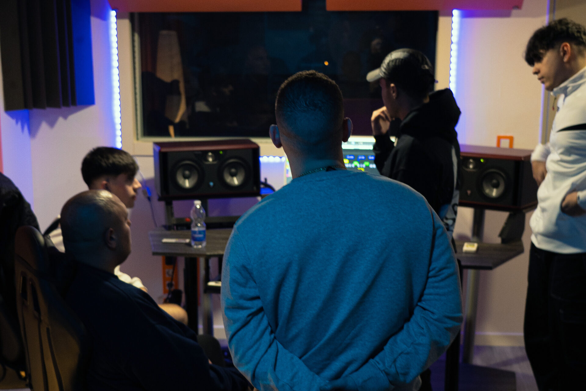 10 inversiones para impulsar tu carrera musical urbana