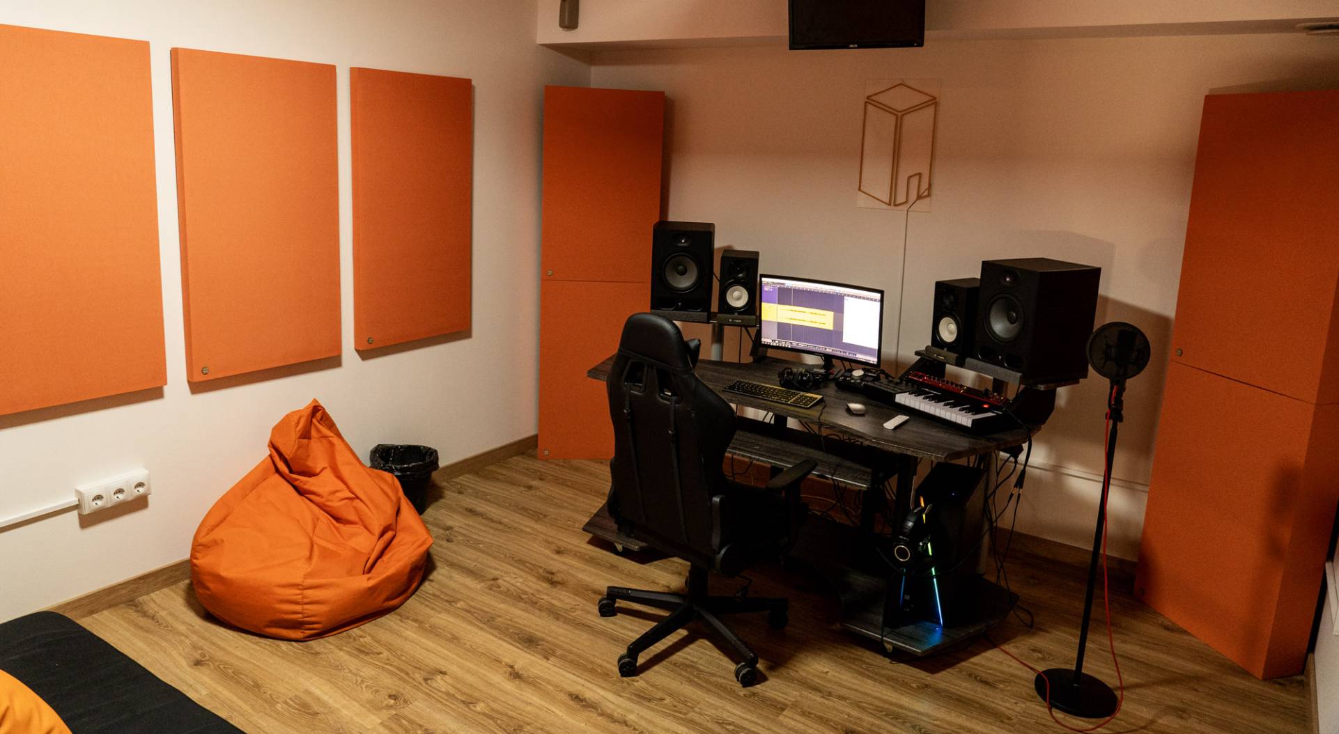 Estudio 2: Korner Collective